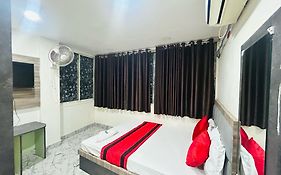 Hotel O Galaxy Guest House