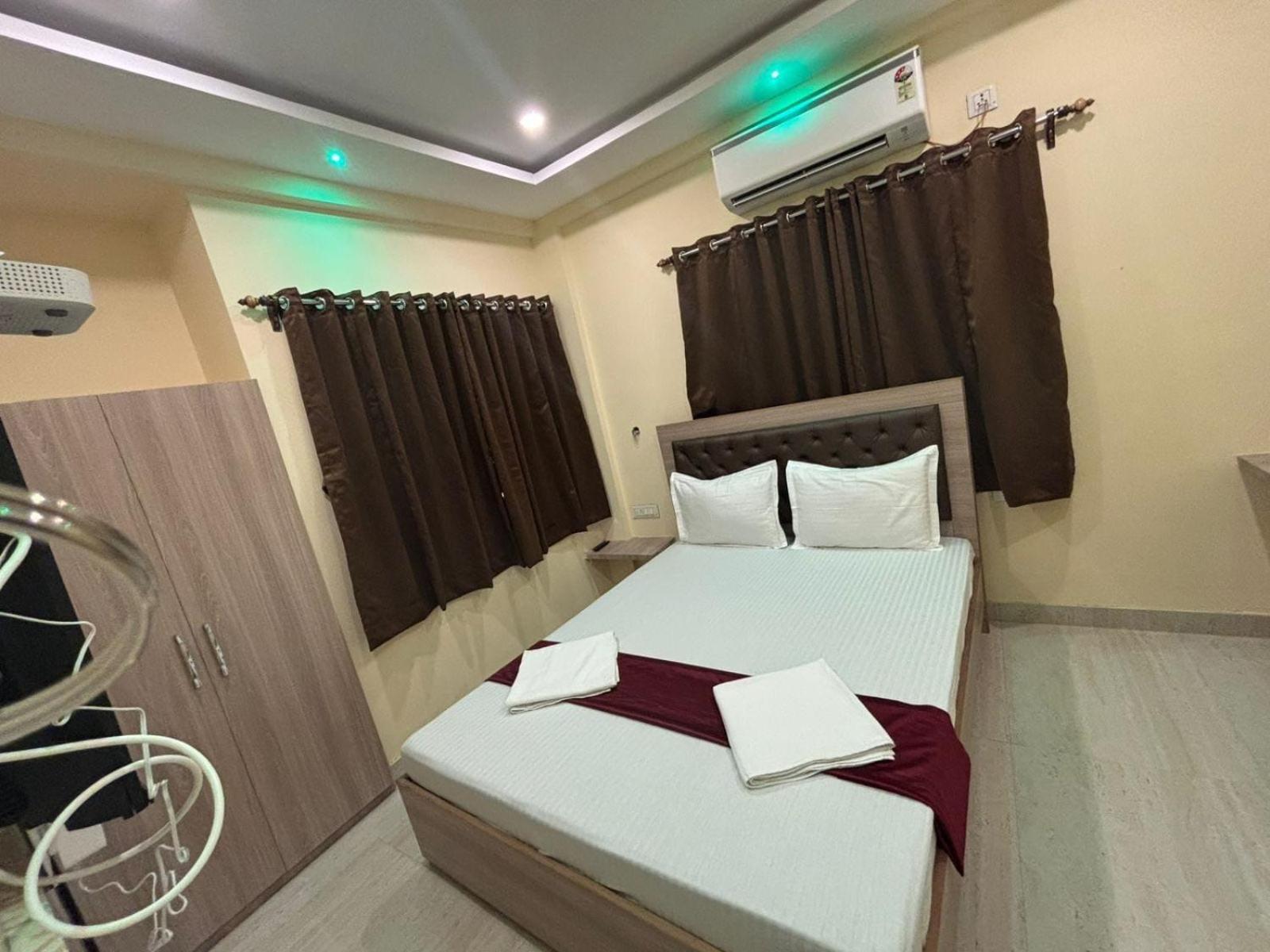Hotel O Galaxy Guest House Kolkata Exterior photo